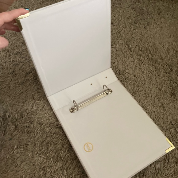 SOLD! Sparkly Camera Photo Album - 2 Ring Binder - Becky Higgins design - Picture 6 of 12